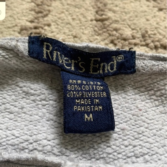 Indiana University cropped hoodie - Picture 2 of 3